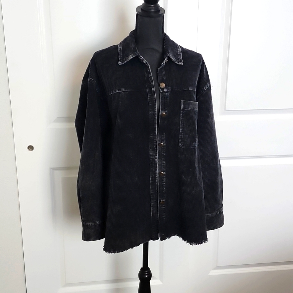 Black oversized corduroy shacket